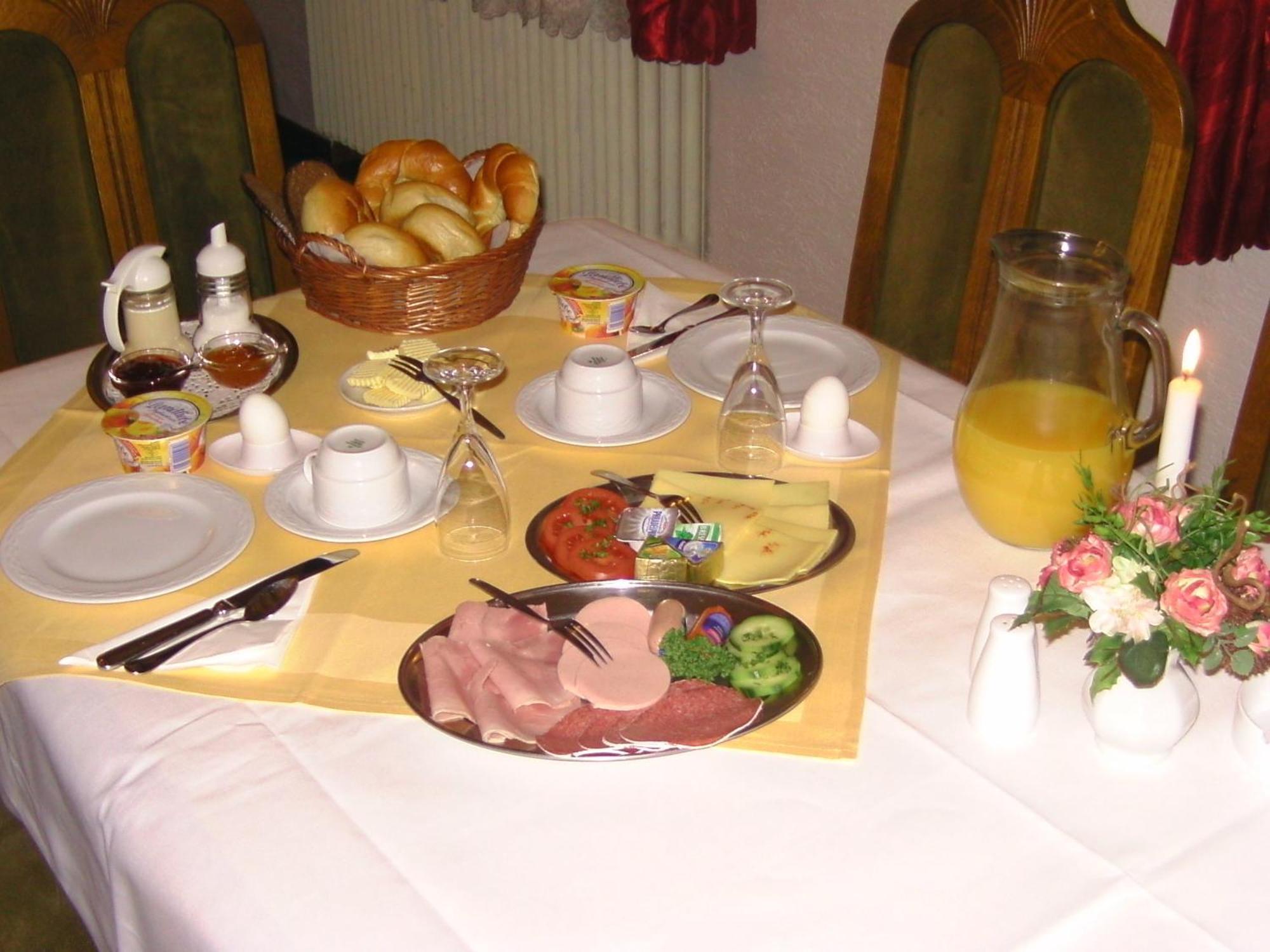 Hotel Zur Guten Quelle Selters  Екстер'єр фото